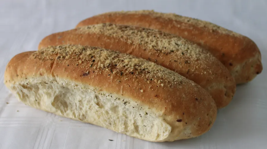 Parmesan Hot Dog Buns (6 pk)